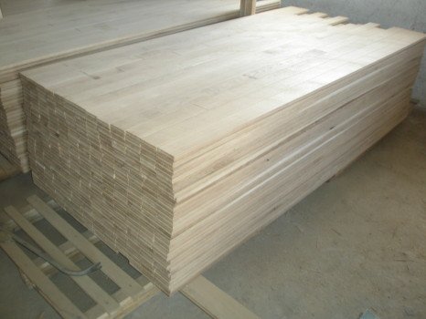 Правила укладання деревяної підлоги і тонкощі вибору підходящих матеріалів Правила укладання деревяної підлоги і тонкощі вибору підходящих матеріалів