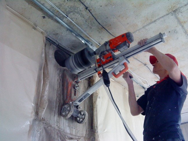 Як зробити отвір в несучій стіні своїми руками Як зробити отвір в несучій стіні своїми руками