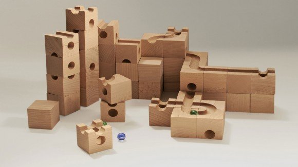 Як своїми руками зробити деревяні іграшки?