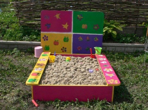 Як побудувати дитячий ігровий комплекс на дачній ділянці.