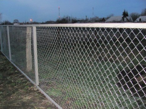 Робимо паркан і габион з рабиці самостійно Робимо паркан і габион з рабиці самостійно