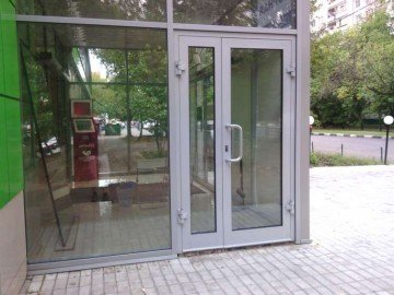 Алюмінієві двері зі склопакетом Алюмінієві двері зі склопакетом