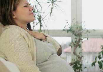 Чому виникає біль у горлі? Причини, лікування, профілактика