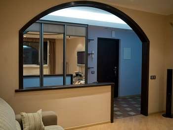 Як зробити арочний отвір своїми руками?