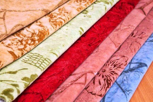 Рекомендації професіоналів з перетяжки дивана своїми руками