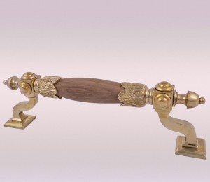 Дверні ручки для міжкімнатних дверей: які краще і які елегантніше Дверні ручки для міжкімнатних дверей: які краще і які елегантніше