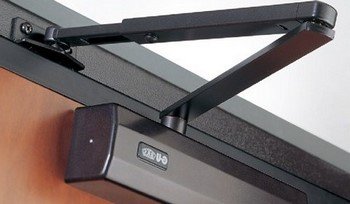 Технічні характеристики дверного доводчика