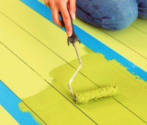 Чим покрити статеву дошку: фарбування підлоги і вибір лакофарбових матеріалів