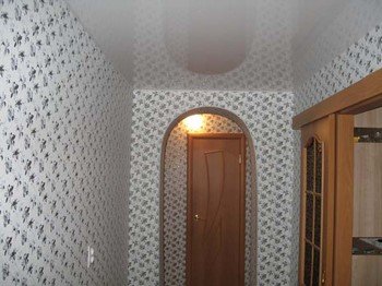 Декоративний пластиковий кутник арочний