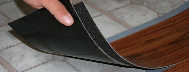 Вінілове підлогове покриття   особливості та експлуатаційні переваги