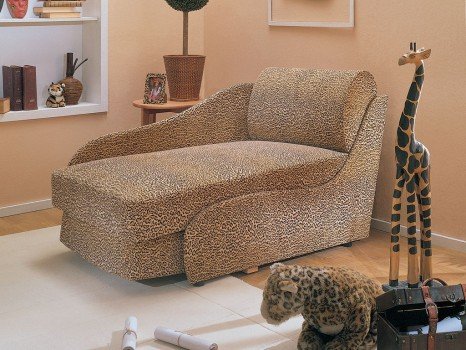 Що потрібно знати про самостійному виготовленні крісла ліжка? Що потрібно знати про самостійному виготовленні крісла ліжка?