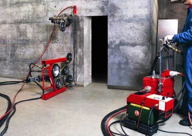 Як зробити отвір в несучій стіні своїми руками Як зробити отвір в несучій стіні своїми руками