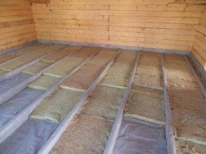 Чим утеплити підлогу в деревяному будинку   корисні поради