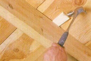 Скриплять деревяні підлоги   що робити і як виявити причину скрипу?