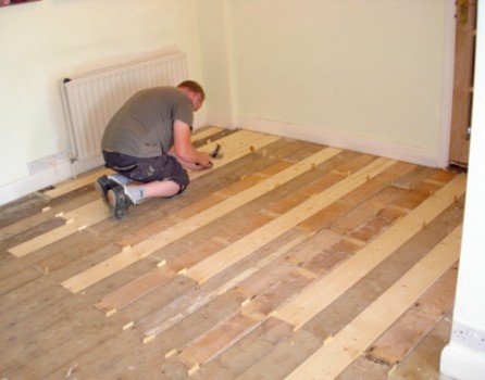 Як оновити деревяна підлога своїми силами?