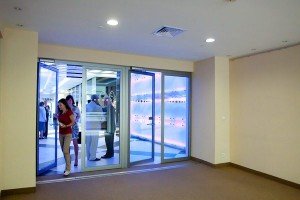 Скляні протипожежні двері 2 го типу   краса і безпека