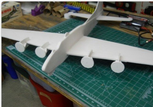 Як сконструювати деревяний літак