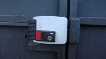 Електромеханічний замок на хвіртку своїми руками Електромеханічний замок на хвіртку своїми руками