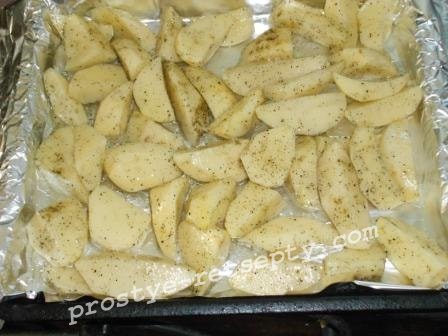 Риба з картоплею в духовці: рецепти з фото покроково
