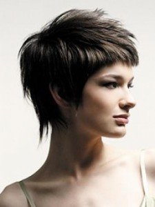 Зачіска каскад: варіації для довгих, середніх, коротких волосся