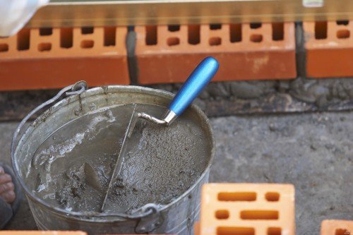 Як приготувати цементний розчин