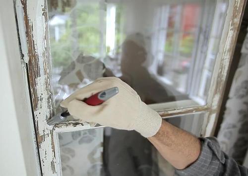 Покраска старого деревянного окна своими руками Покраска старого деревянного окна своими руками