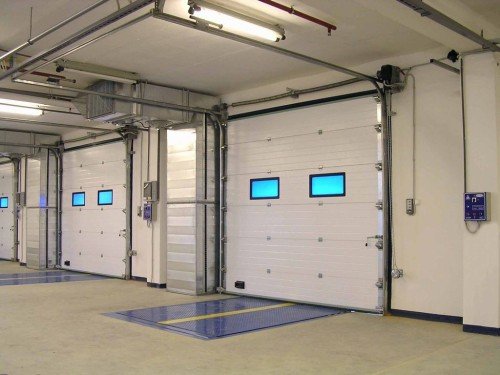 Секційні ворота для гаража: інструкція по монтажу
