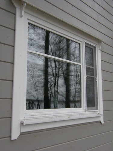 Деревяні фінські вікна: особливості, переваги, монтаж