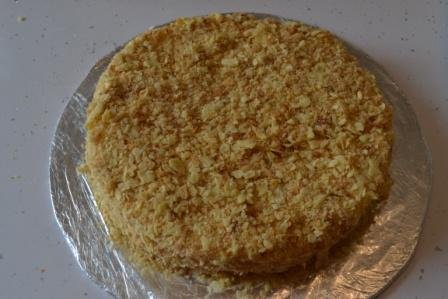 торт Наполеон покроково рецепт: з заварним кремом, листковими коржами