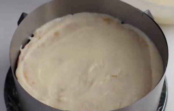 торт Наполеон покроково рецепт: з заварним кремом, листковими коржами