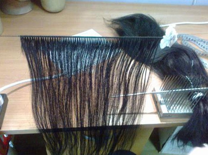 Нарощування волосся трессовым методом: переваги і недоліки процедури