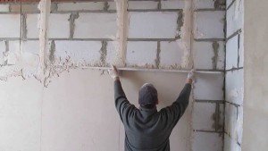 Штукатурка стін цементним розчином своїми руками