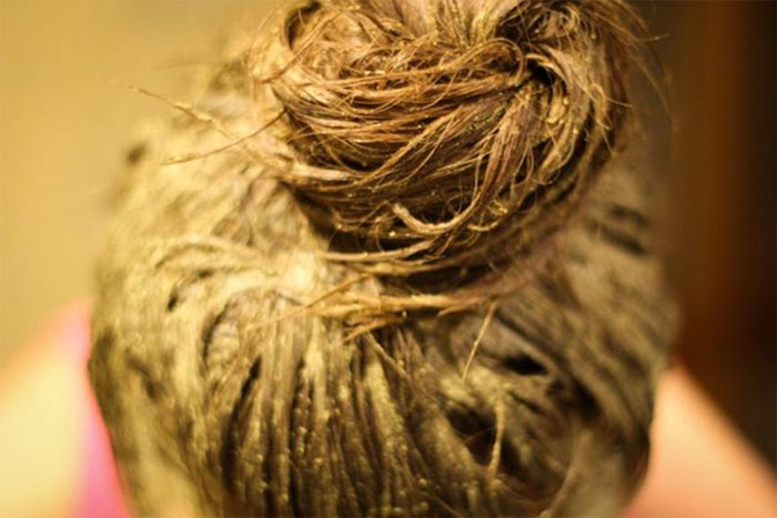 Як пофарбувати сиве волосся натуральними барвниками в домашніх умовах