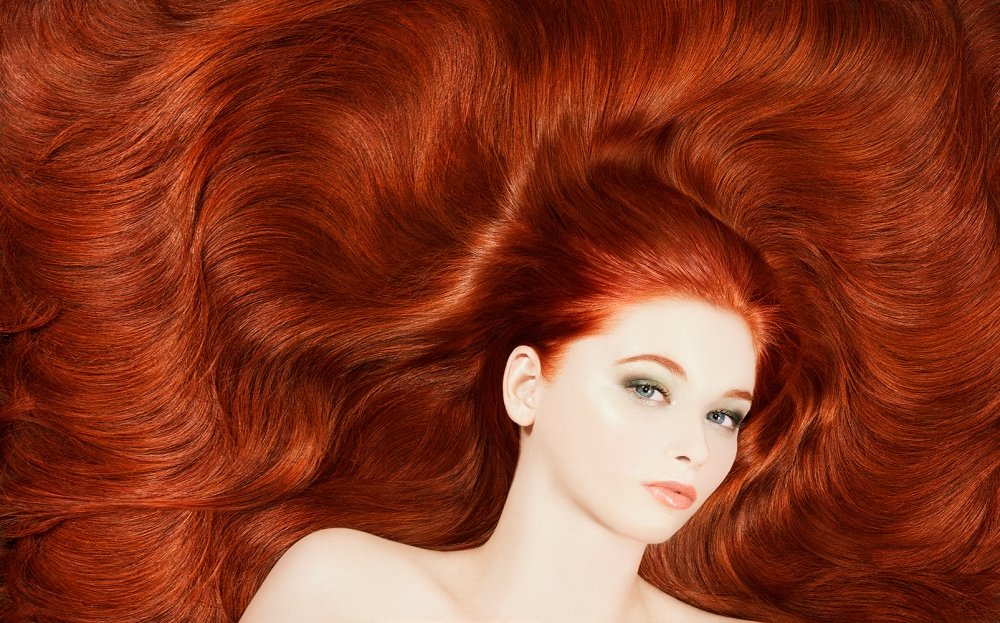 Рудий колір волосся: кому йде такий відтінок як мідний, червоне дерево і бордовий
