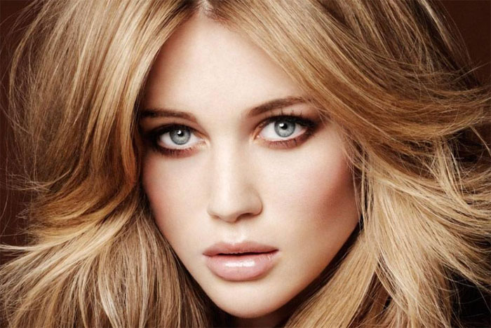 Медовий колір волосся: один з найбільш яскравих і красивих відтінків рудого кольору