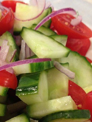 Дунайський салат з огірками на зиму   покроковий рецепт