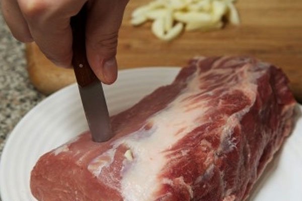 Як розморозити мясо в мікрохвильовці