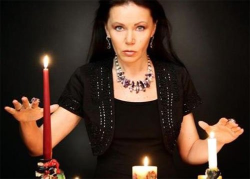 Чи можна вірити гадалки, провидиці, екстрасенса Чи можна вірити гадалки, провидиці, екстрасенса