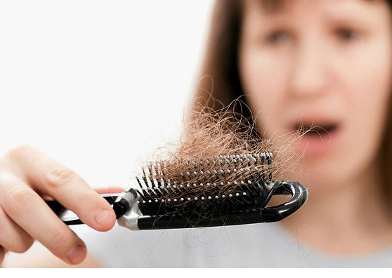 Випадання волосся у жінок: народне засіб, який допомагає з ним боротися