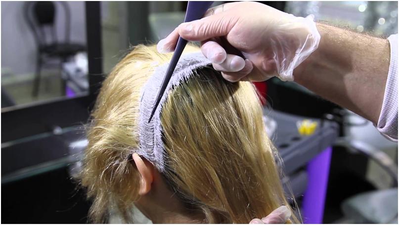 Знебарвлення волосся в домашніх умовах: підготовка та процес фарбування