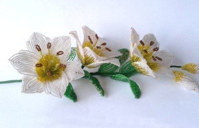 Букет квітів з бісеру своїми руками, лілія з бісеру Букет квітів з бісеру своїми руками, лілія з бісеру