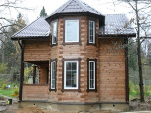 Еркер для деревяного будинку   практична і красива деталь будови