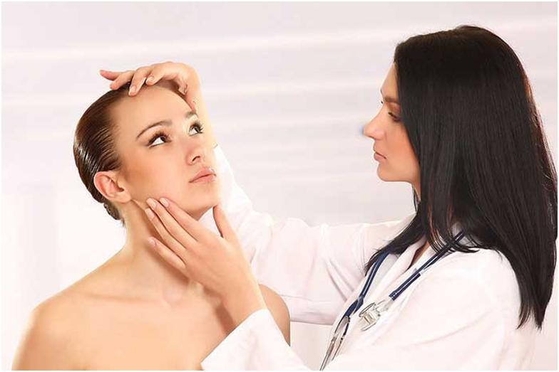 Себорейний дерматит волосистої частини голови: чим лікувати шкіру, причини недуги