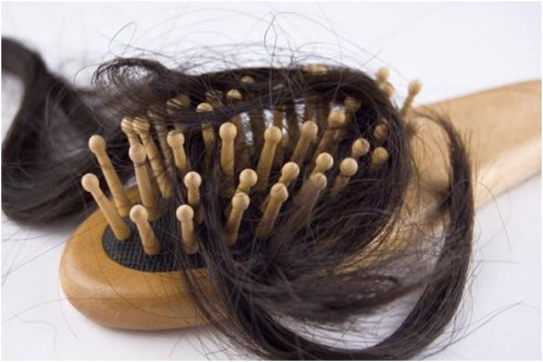 Дізнайтеся, які аналізи треба здати, при випаданні волосся у жінок: повний перелік