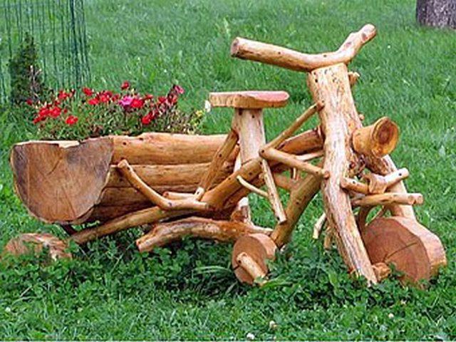 Художні вироби з дерева для дачі