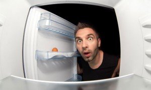 Цвіль в холодильнику: як позбутися
