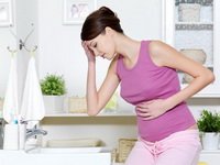 Болить шлунок при вагітності: причини, симптоми, лікування