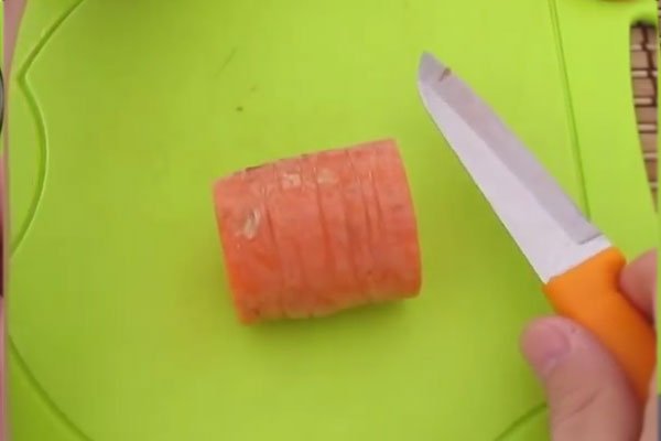 Як зробити метелика з моркви