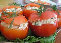 Помідори фаршировані: рецепт фаршированих помідорів курячим філе