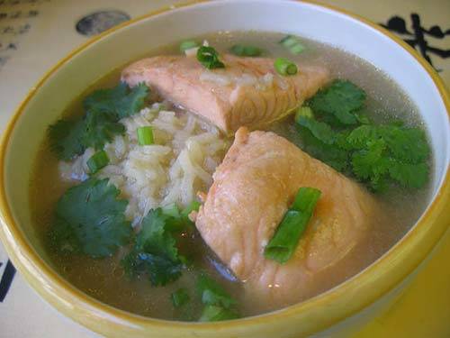 Суп з копченої риби: цікаві рецепти перших страв